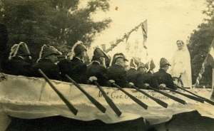 E 68. Bevrijdingsfeest in 1945 - Hackfort